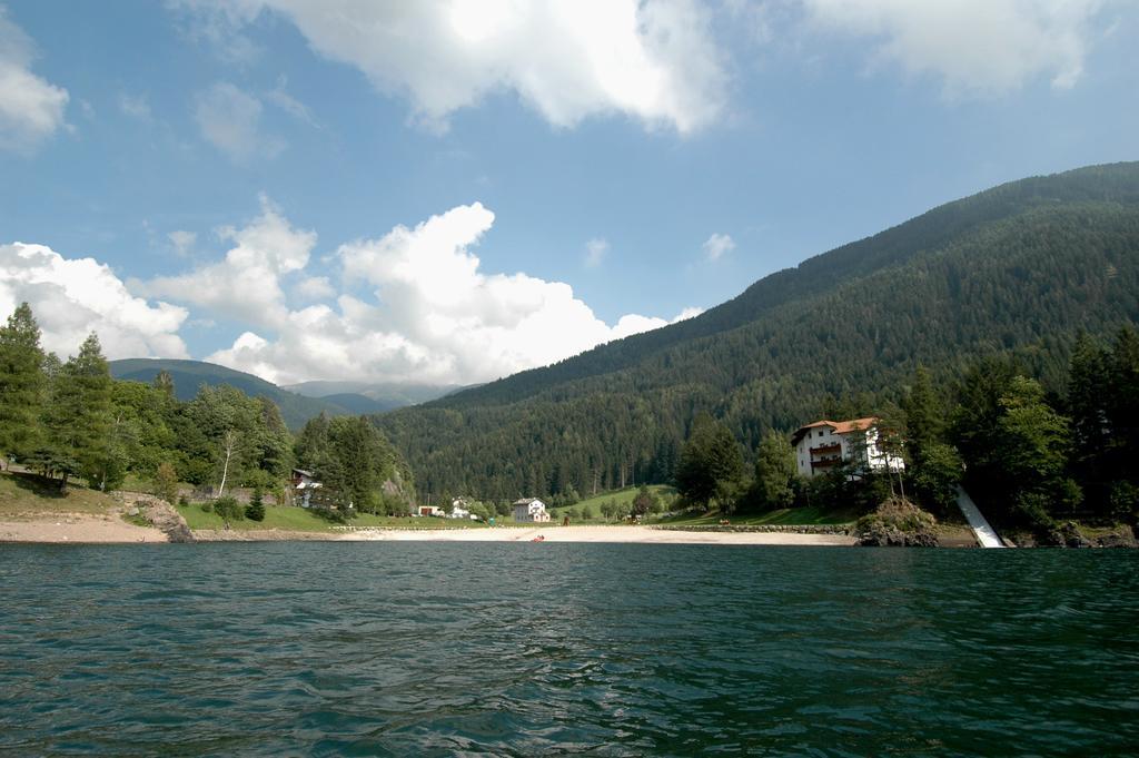 Hotel Pineta Baselga di Pine Exterior photo