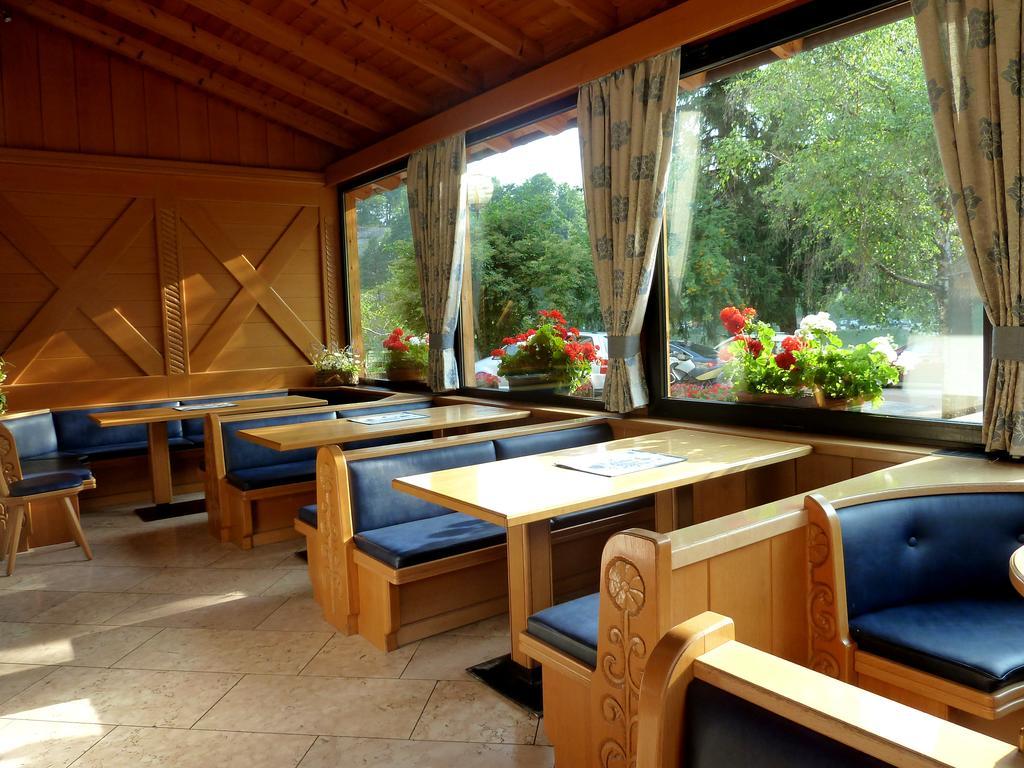 Hotel Pineta Baselga di Pine Exterior photo