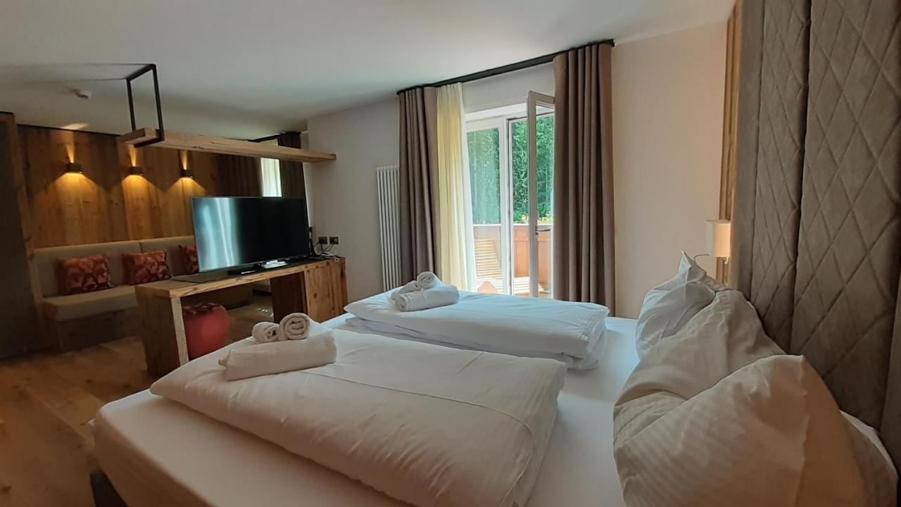 Hotel Pineta Baselga di Pine Exterior photo