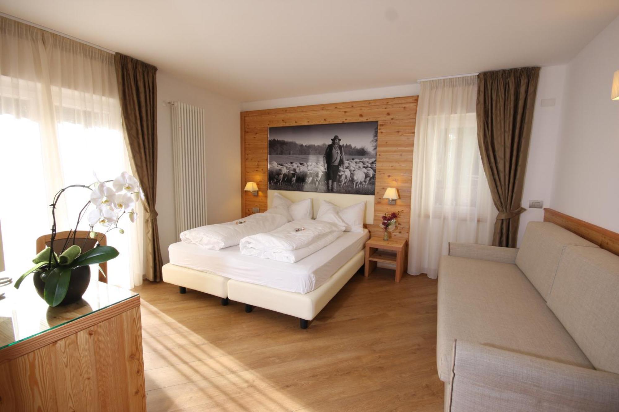 Hotel Pineta Baselga di Pine Exterior photo