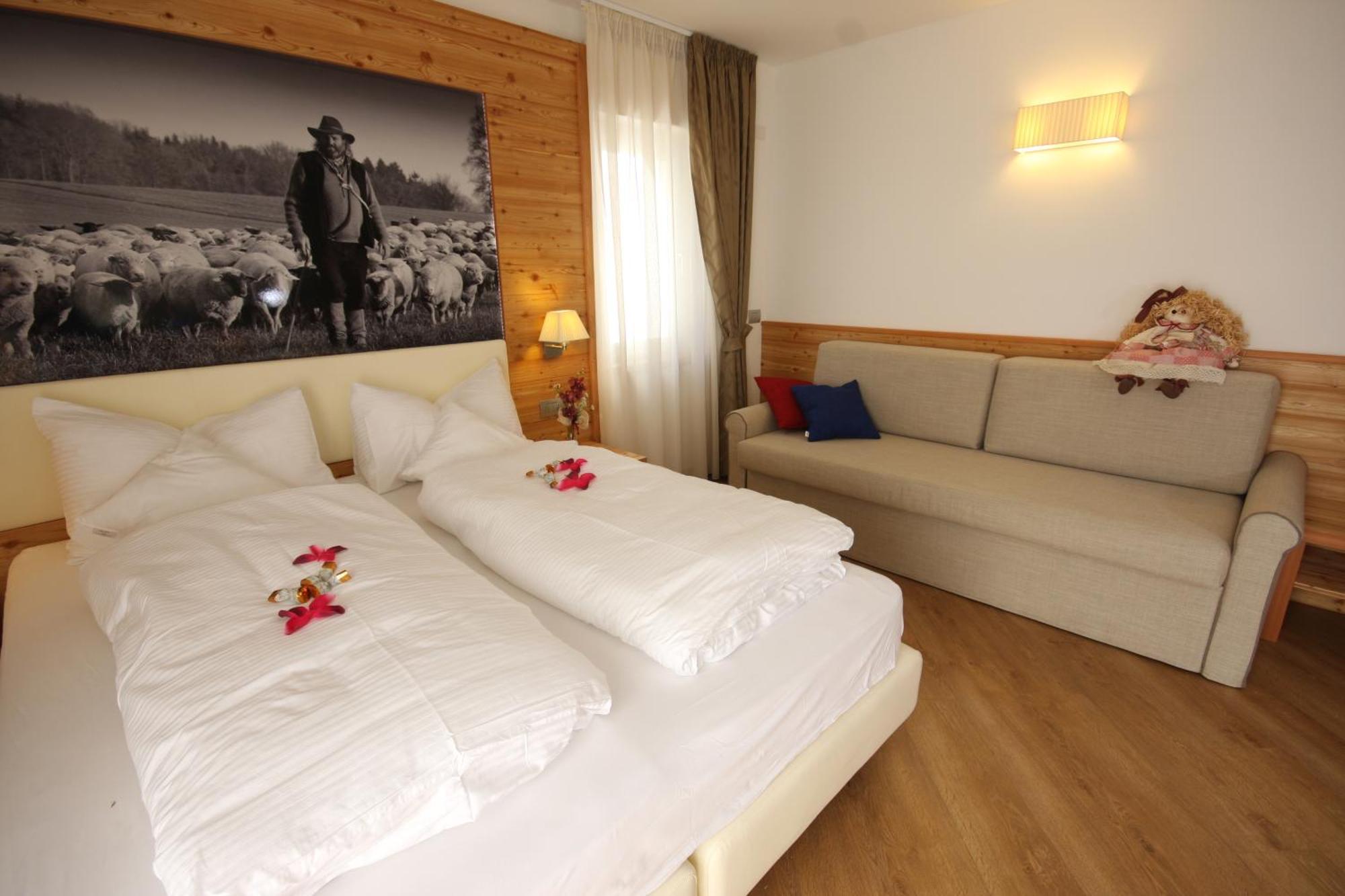 Hotel Pineta Baselga di Pine Exterior photo